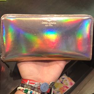 Holo Kate Spade Wallet ♠️